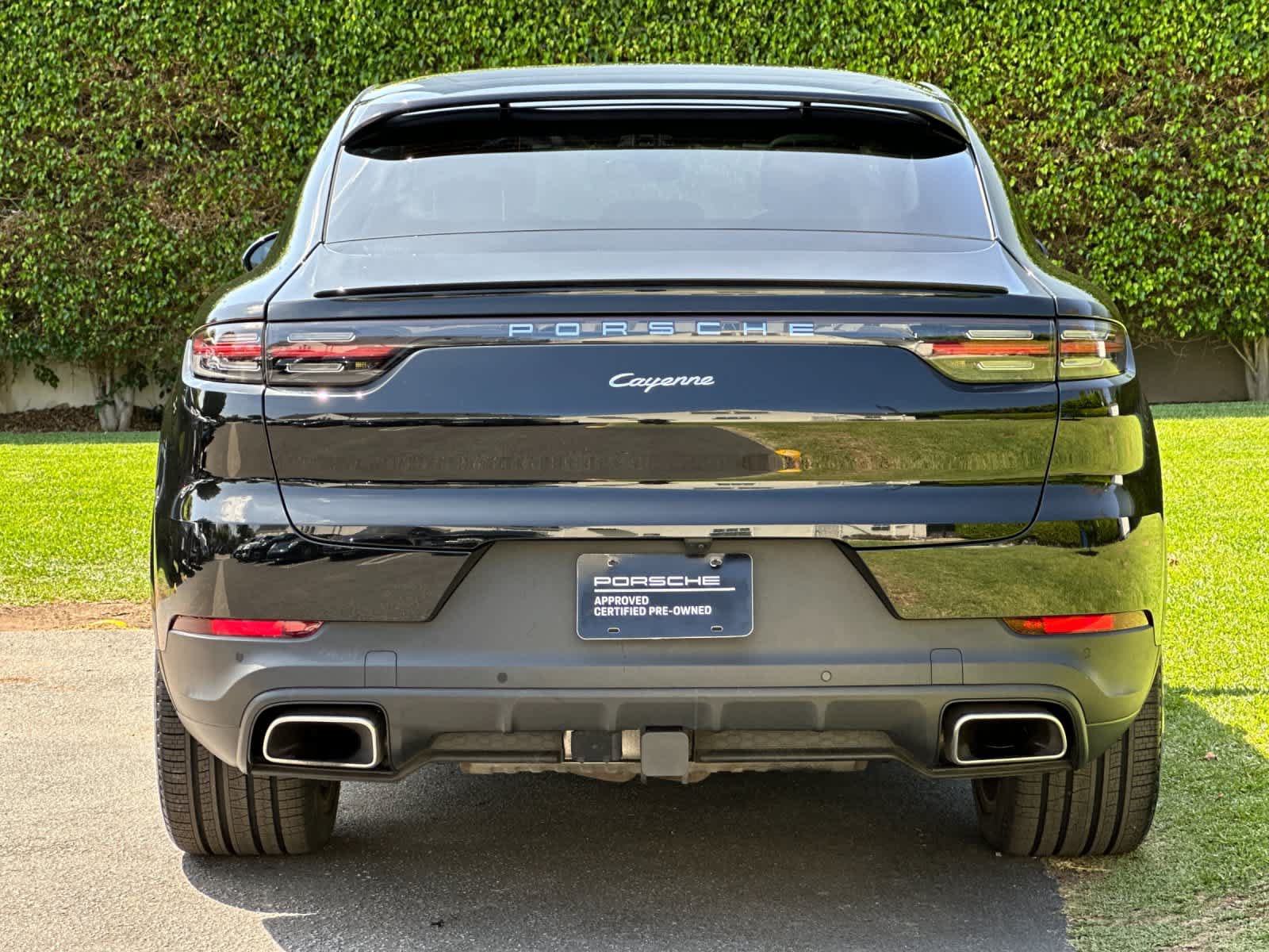 Certified 2023 Porsche Cayenne Coupe AWD/4WD image 7
