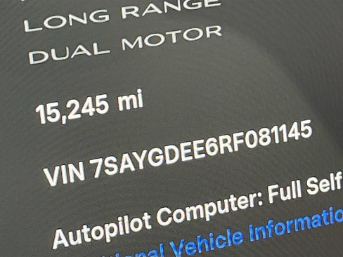 Used 2024 Tesla Model Y Long Range AWD/4WD image 11