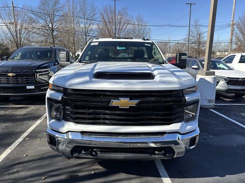 New 2025 Chevrolet Silverado 3500 W/T w/ WT Convenience Package RWD image 3