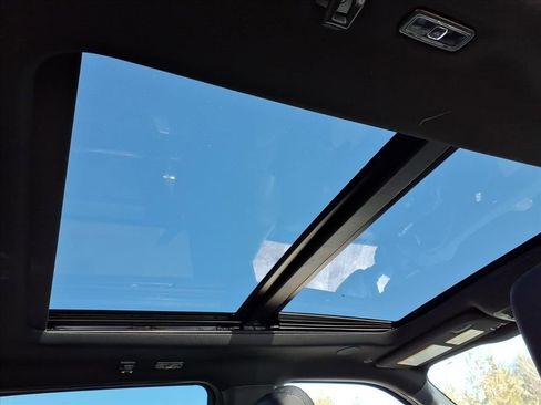 New 2026 Ford F350 Platinum w/ FX4 Off-Road Package image 16