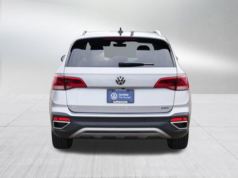 Used 2023 Volkswagen Taos SEL image 6