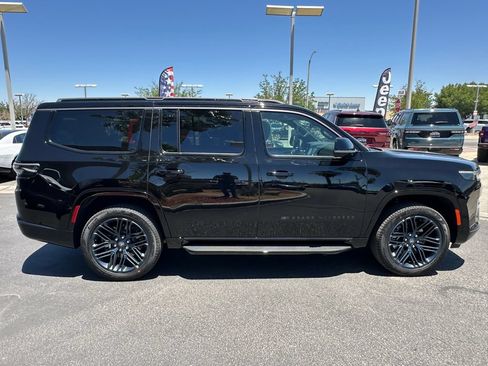 New 2026 Jeep Grand Wagoneer 4WD image 7