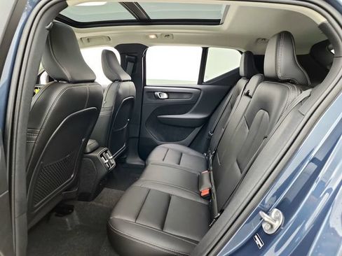 New 2026 Volvo XC40 B5 Ultra w/ Protection Package Premier AWD/4WD image 24