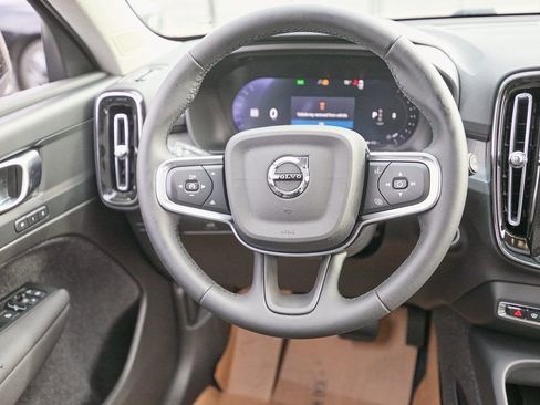 New 2026 Volvo XC40 B5 Core w/ Climate Package image 26