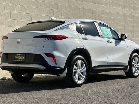 Certified 2024 Buick Envista Preferred w/ Convenience I Package image 4