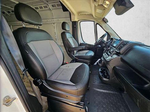 Used 2025 RAM ProMaster 2500 w/ Convenience Group FWD image 20