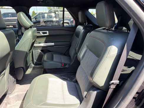 Used 2022 Ford Explorer Timberline AWD/4WD image 9