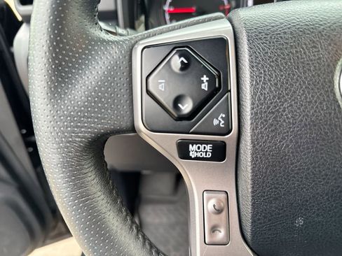 Used 2020 Toyota 4Runner SR5 Premium image 36