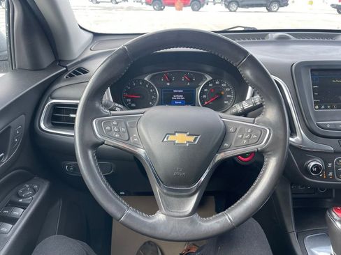 Used 2019 Chevrolet Equinox LT w/ Driver Convenience Package image 10