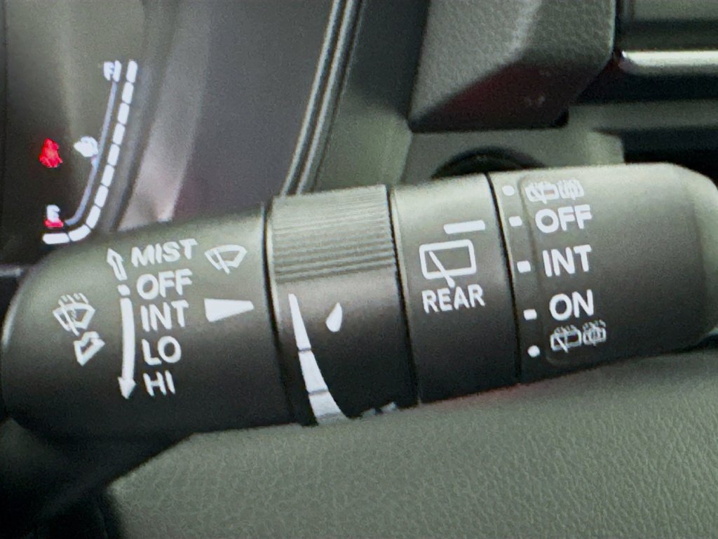 Used 2026 Honda Pilot Sport image 16