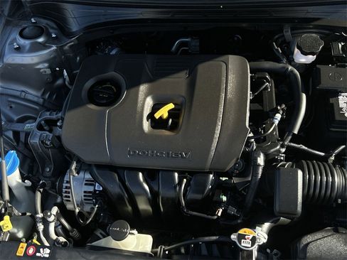 Used 2023 Kia Forte LXS image 26