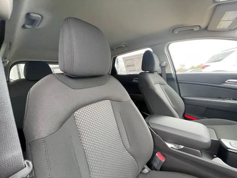 New 2026 Kia Sportage LX FWD image 27