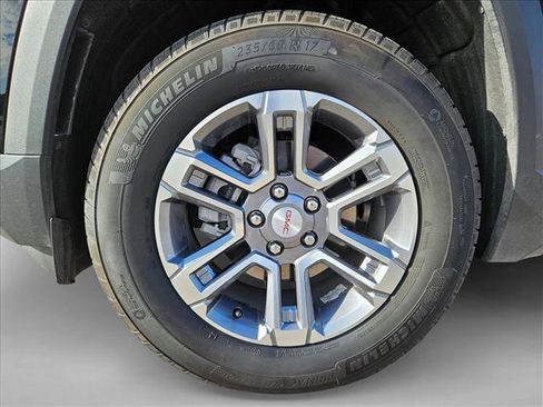 New 2025 GMC Terrain Elevation image 10