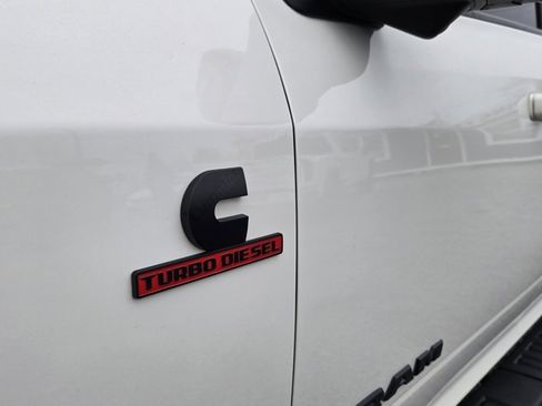 Used 2024 RAM 3500 Laramie w/ Night Edition image 9