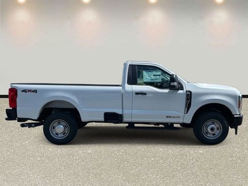 New 2026 Ford F250 XL image 4