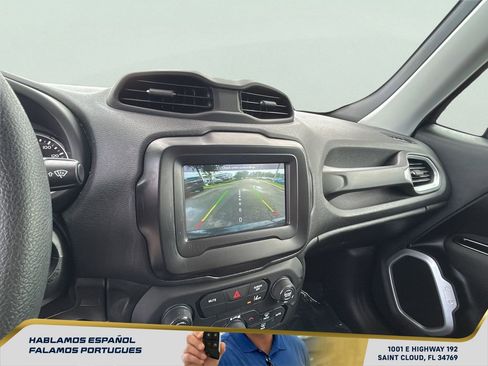 Used 2021 Jeep Renegade Sport FWD image 19