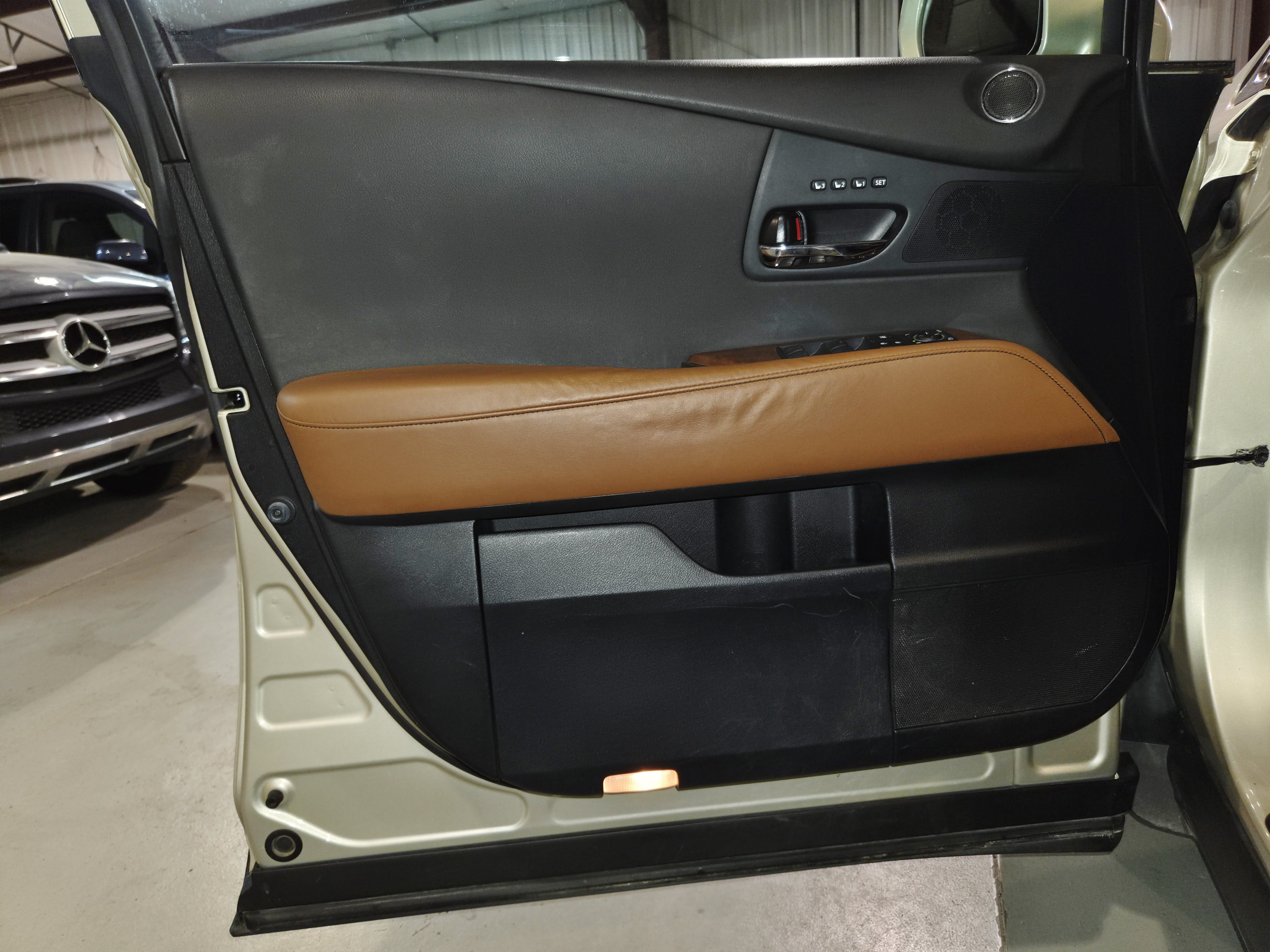 Used 2014 Lexus RX 350 AWD image 12