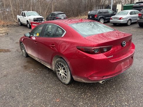 Used 2019 MAZDA MAZDA3 Sedan w/ Preferred Package image 7