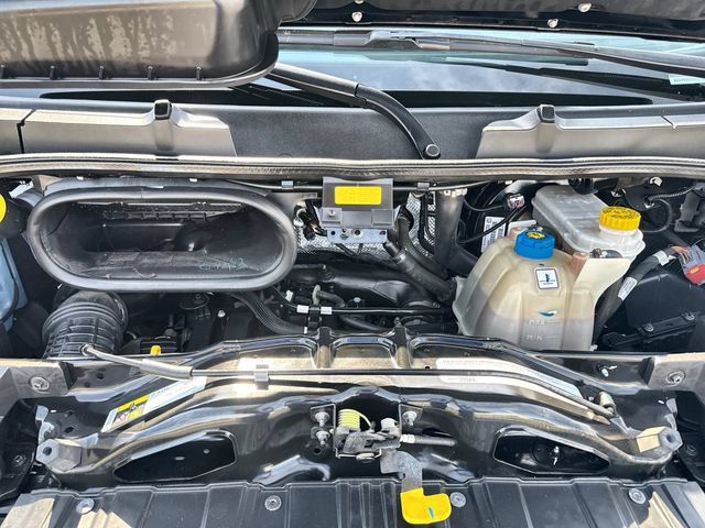 Used 2025 RAM ProMaster 2500 FWD image 23