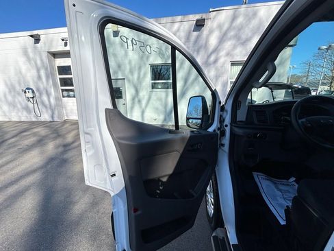 Certified 2025 Ford Transit 250 Low Roof w/ Exterior Upgrade Package image 16