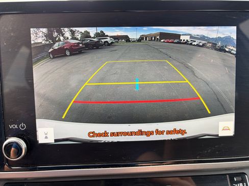 Used 2025 Toyota Camry LE FWD image 21