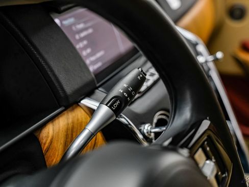 Used 2019 Rolls-Royce Cullinan AWD/4WD image 53