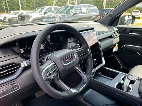 New 2026 GMC Acadia Elevation w/ Elevation Premium Package FWD image 10
