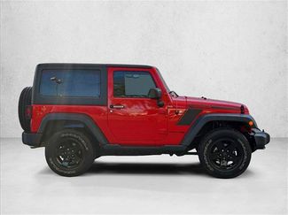 Used 2018 Jeep Wrangler Sport AWD/4WD video 4