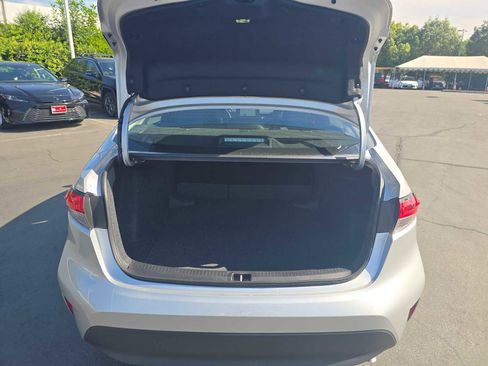 Certified 2025 Toyota Corolla LE image 16