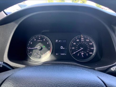 Used 2017 Hyundai Tucson SE w/ SE Popular Package 02 FWD image 26
