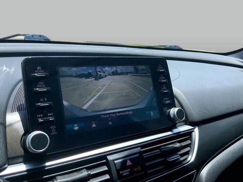 Used 2019 Honda Accord Sport image 29
