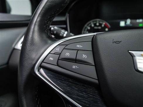 Used 2023 Cadillac XT5 Premium Luxury FWD image 21