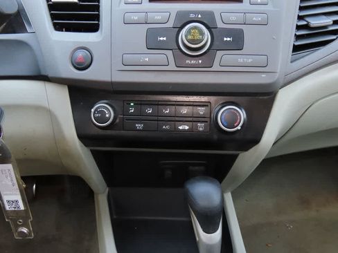 Used 2012 Honda Civic LX image 18