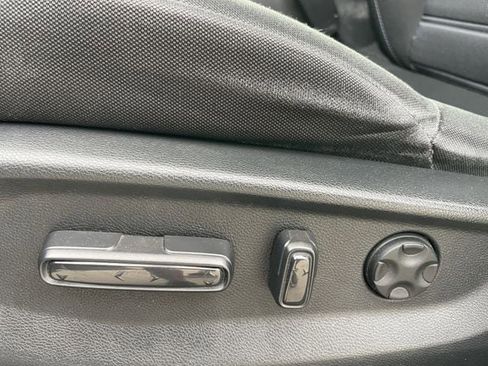 Used 2020 Honda CR-V EX image 25