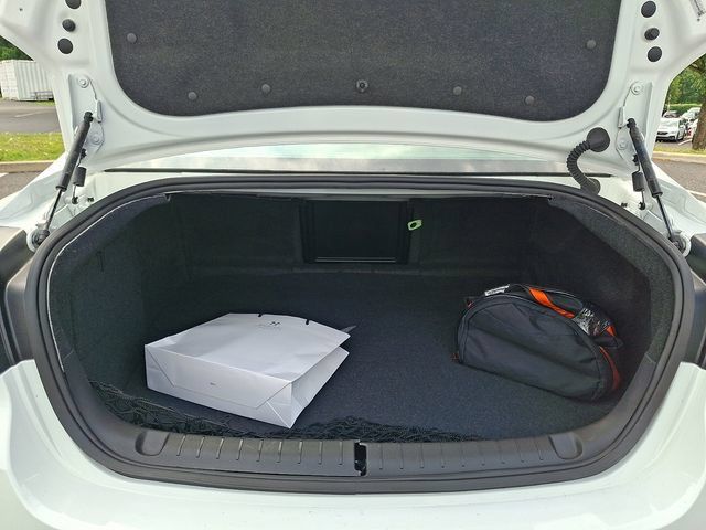 Certified 2017 Chevrolet SS RWD image 30