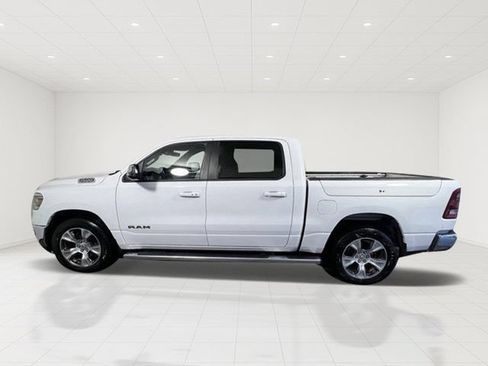 Used 2023 RAM 1500 Laramie AWD/4WD image 3