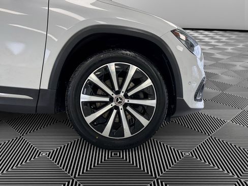 Used 2023 Mercedes-Benz GLA 250 4MATIC image 10