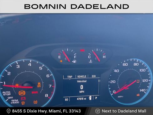 Used 2021 Chevrolet Traverse LS image 1