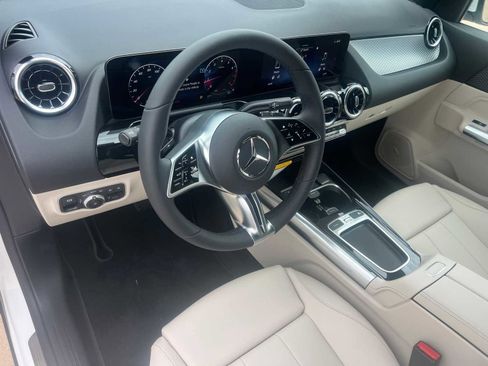 New 2026 Mercedes-Benz GLA 250 image 15