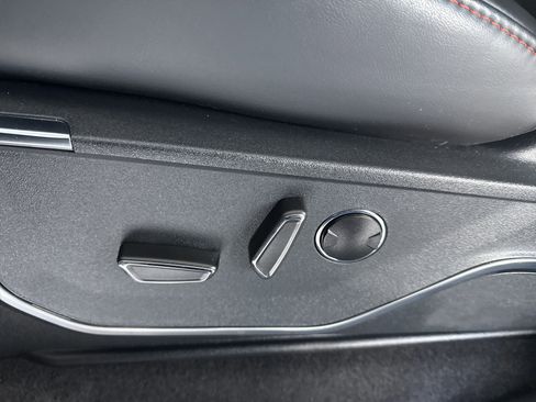 Used 2025 Ford F150 Raptor image 20