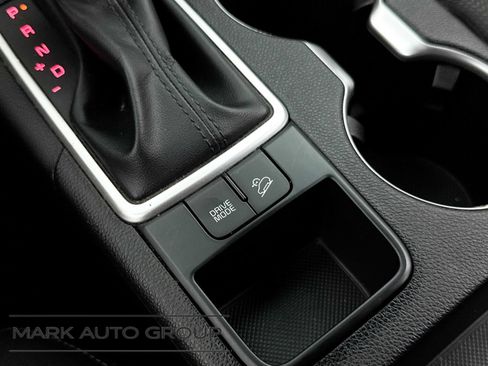 Used 2022 Kia Sportage LX FWD image 8