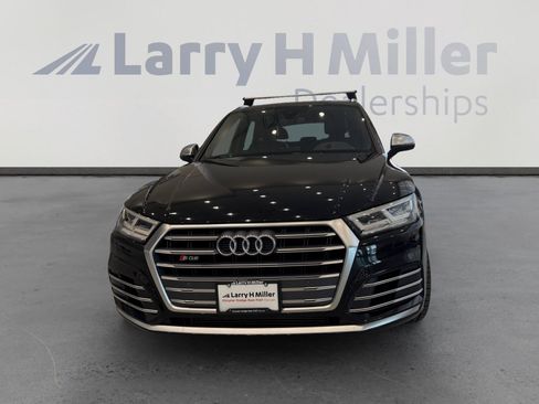 Used 2018 Audi SQ5 Premium Plus w/ Warm Weather Package AWD/4WD image 8