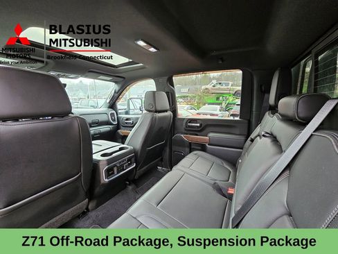 Used 2020 Chevrolet Silverado 2500 High Country w/ Z71 Off-Road Package image 18