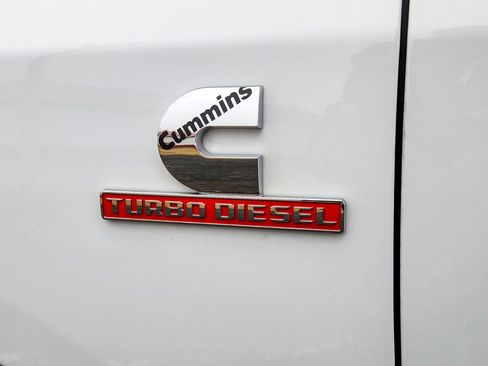 Used 2024 RAM 3500 Big Horn image 10