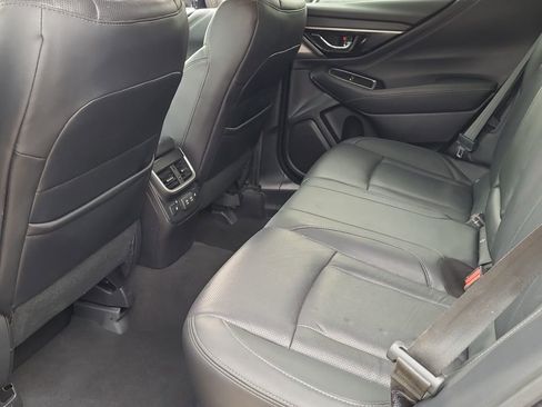 Used 2020 Subaru Outback Limited image 13