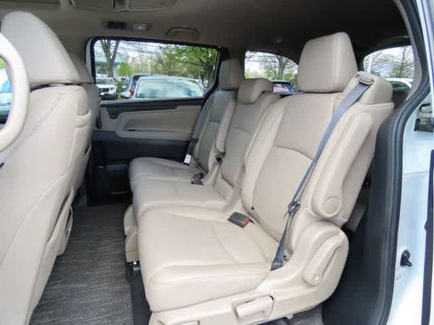 Certified 2023 Honda Odyssey Touring image 14