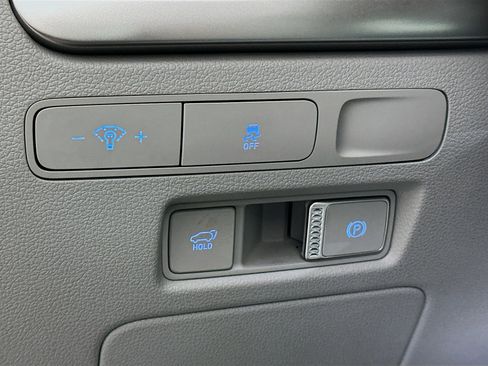 Used 2024 Hyundai Palisade SEL w/ Premium Package image 17