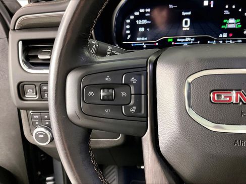 Used 2022 GMC Yukon AT4 AWD/4WD image 23