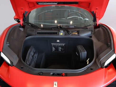 Used 2024 Ferrari 296 GTS RWD image 22