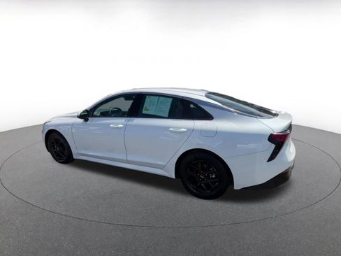 Used 2025 Kia K5 LXS FWD image 11